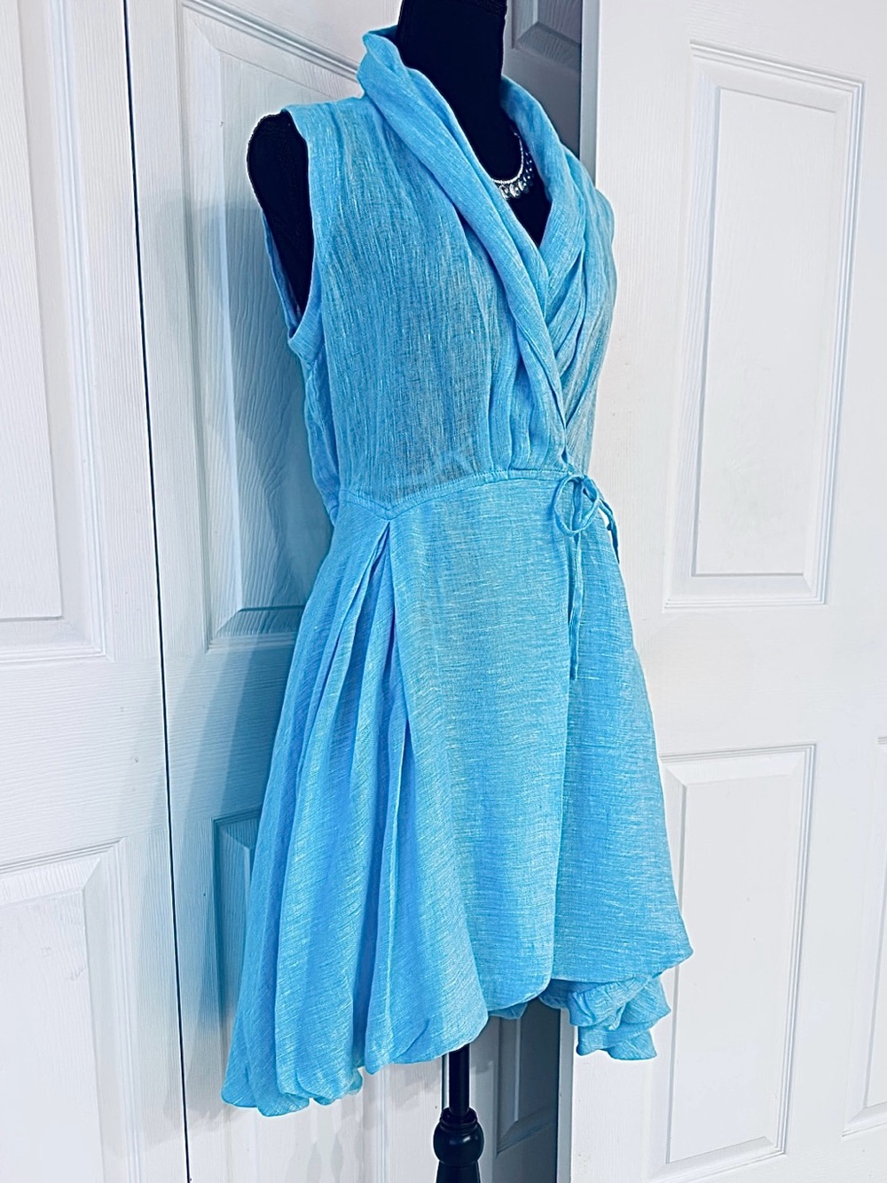 SARTORIA SARACENA ~ Chic Turquoise Wrap Around Sleeveless High Low Linen Dress
